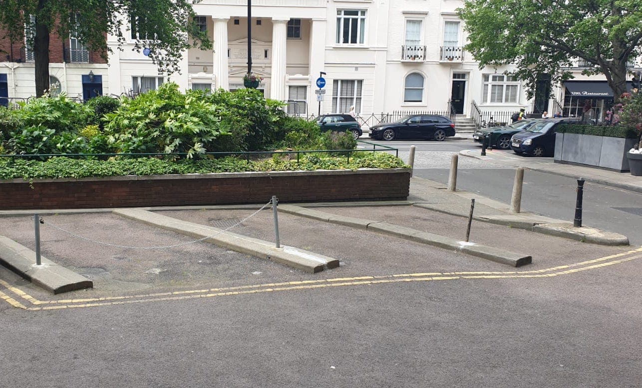 Ebury Street — pre-bookable London parking